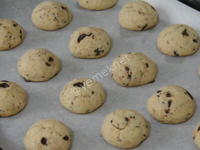 Kahveli Çikolatalı Kurabiye - Yapılışı (9/12) 